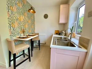 Kitchen- click for photo gallery